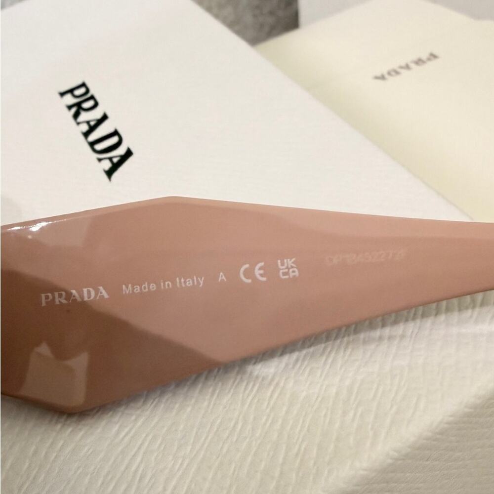 Prada Runway oversize-frame sunglasses Nude new - Picture 6 of 7